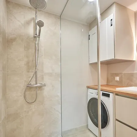 Windway Apartment